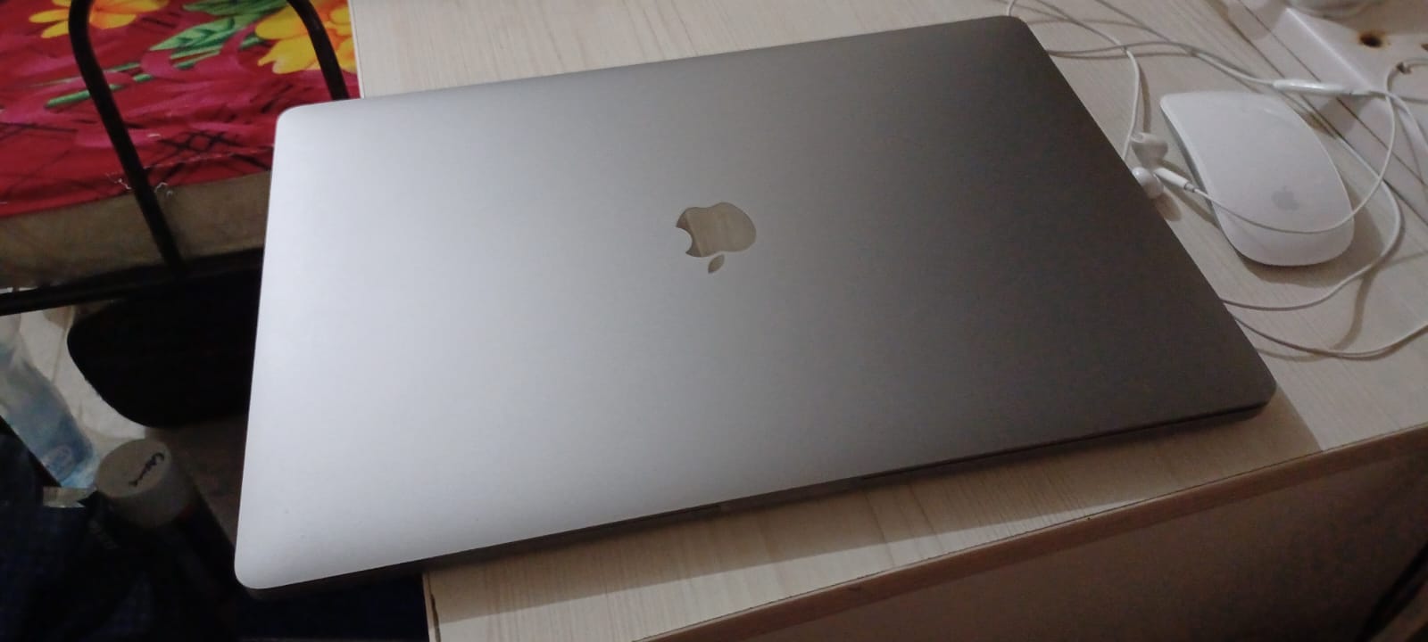 Macbook pro15 2019 - Image 1