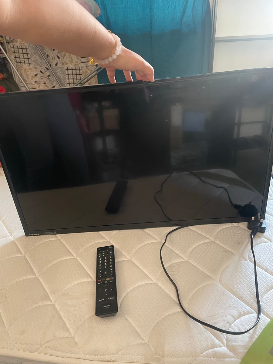 Tv Toshiba non smart TV 32’’ - Image 2