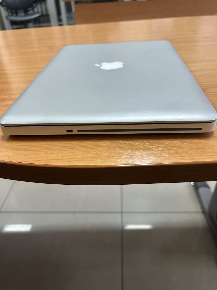 MacBook pro mid 2012 , 13 inche - Image 7