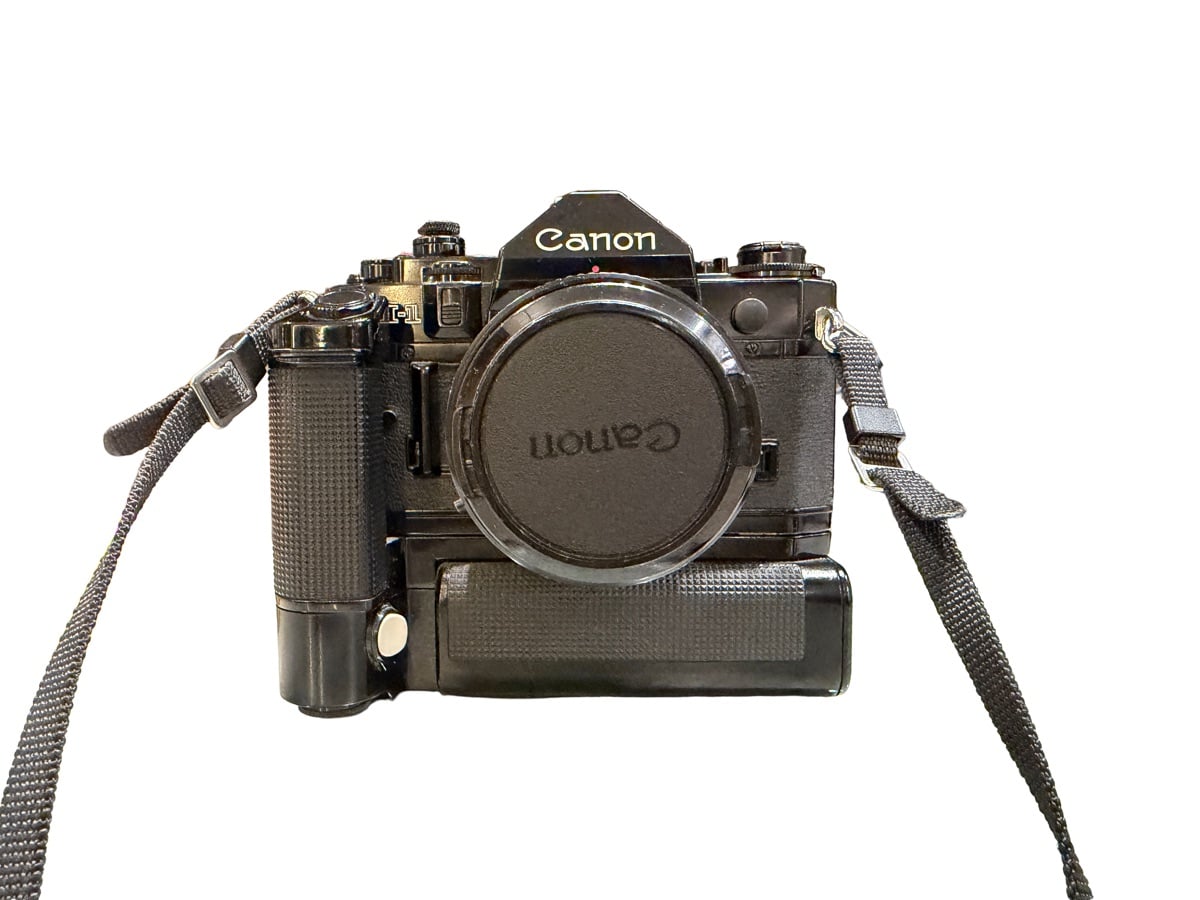 Canon A-1 A1 35mm SLR Film Camera w/ FD 50mm f/1.4 Lens Drive  + 2 pack of 3x Kodak 200 Gold Film Roll - Image 4