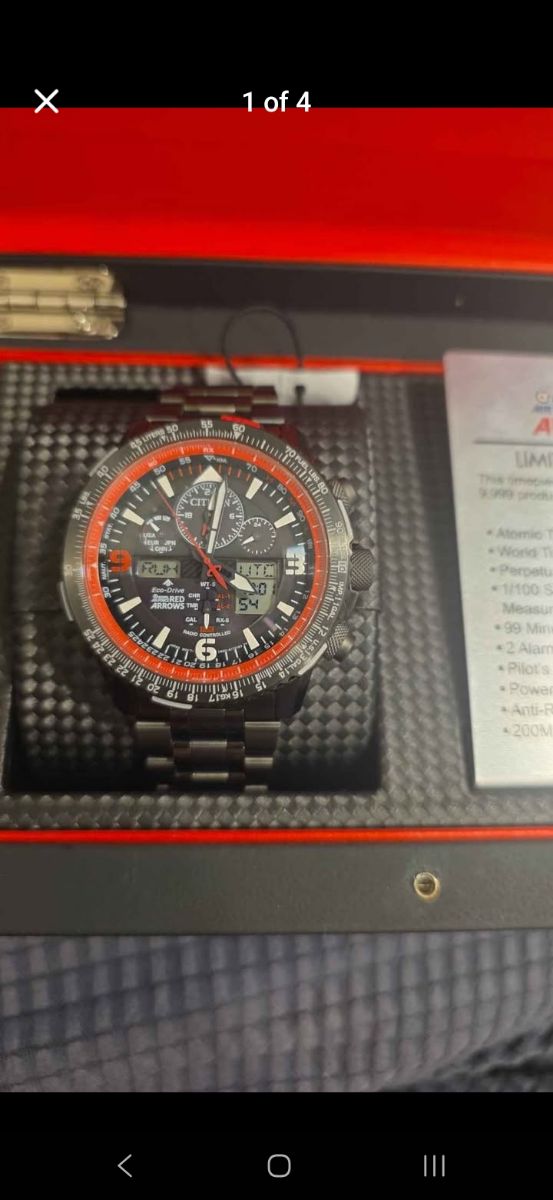 Citizen Eco limited edition Red Arrows - Image 2