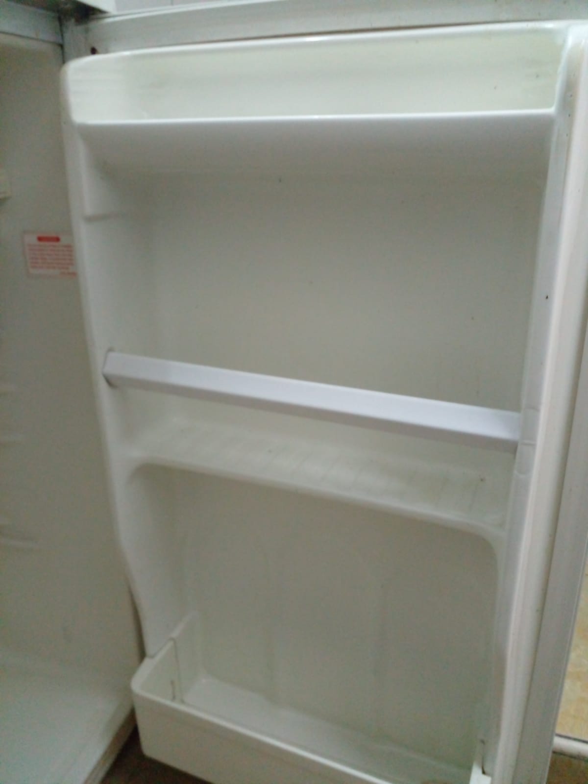 Used LG GR-131SF Refrigerator – Perfect Condition | Fully Working - Image 3