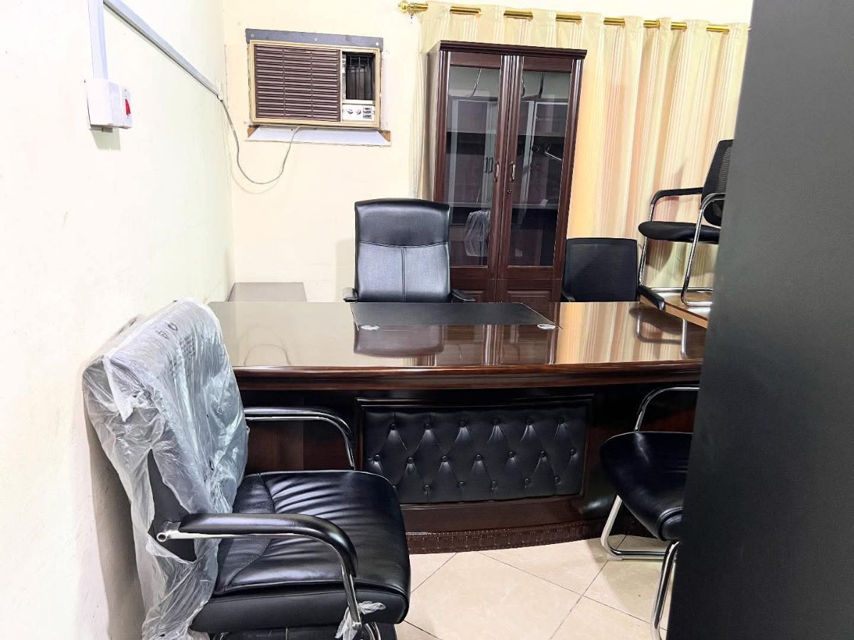 Used office furniture buy sell in Qatar 55157083 - Image 2