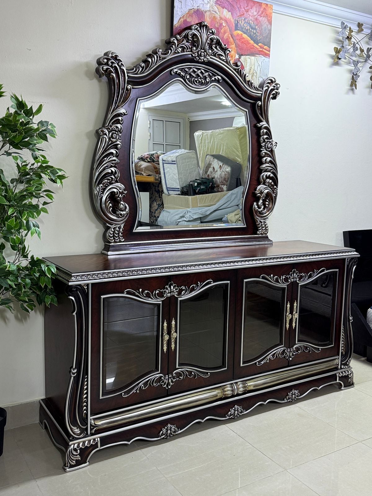 For Sale buffet Table  Urgent sale today  - Image 4