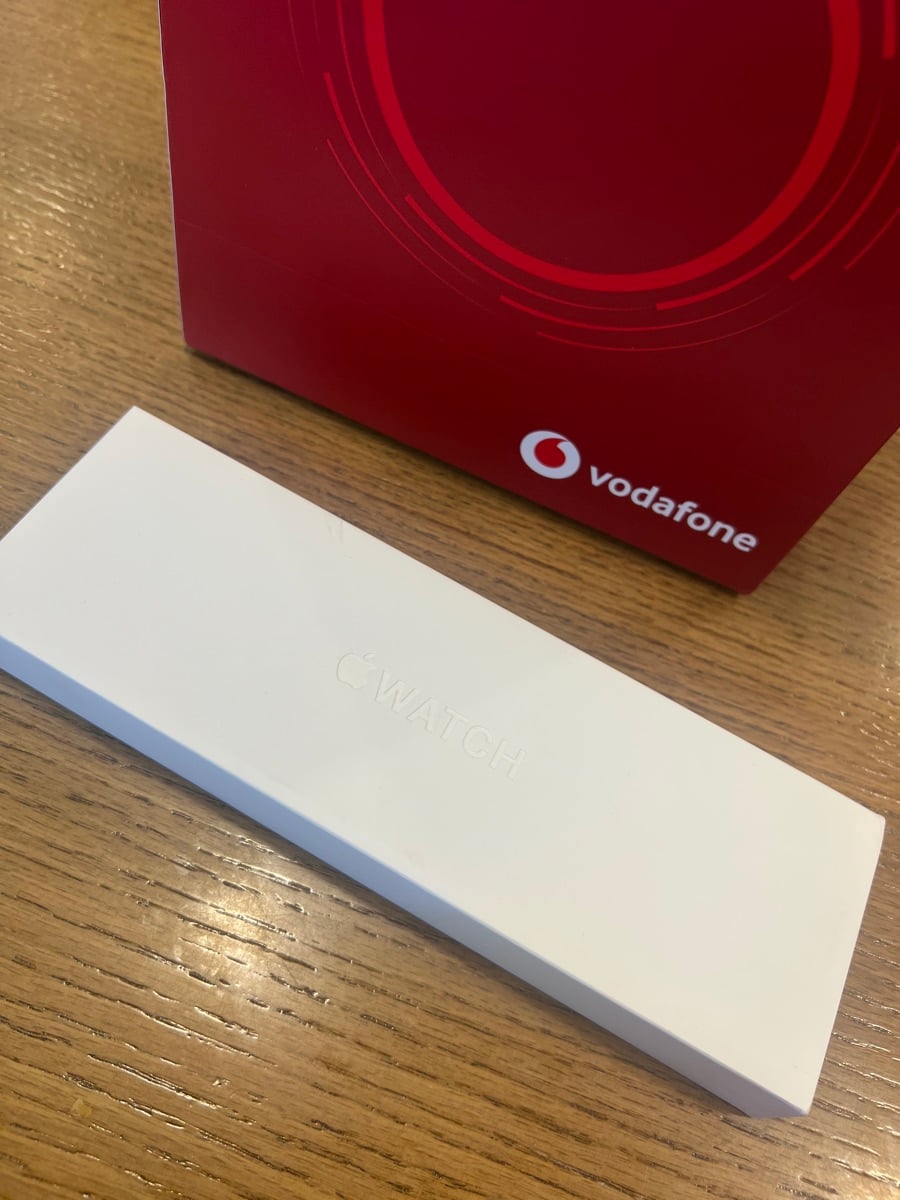 APPLE WATCH SERIES 11 - Image 2
