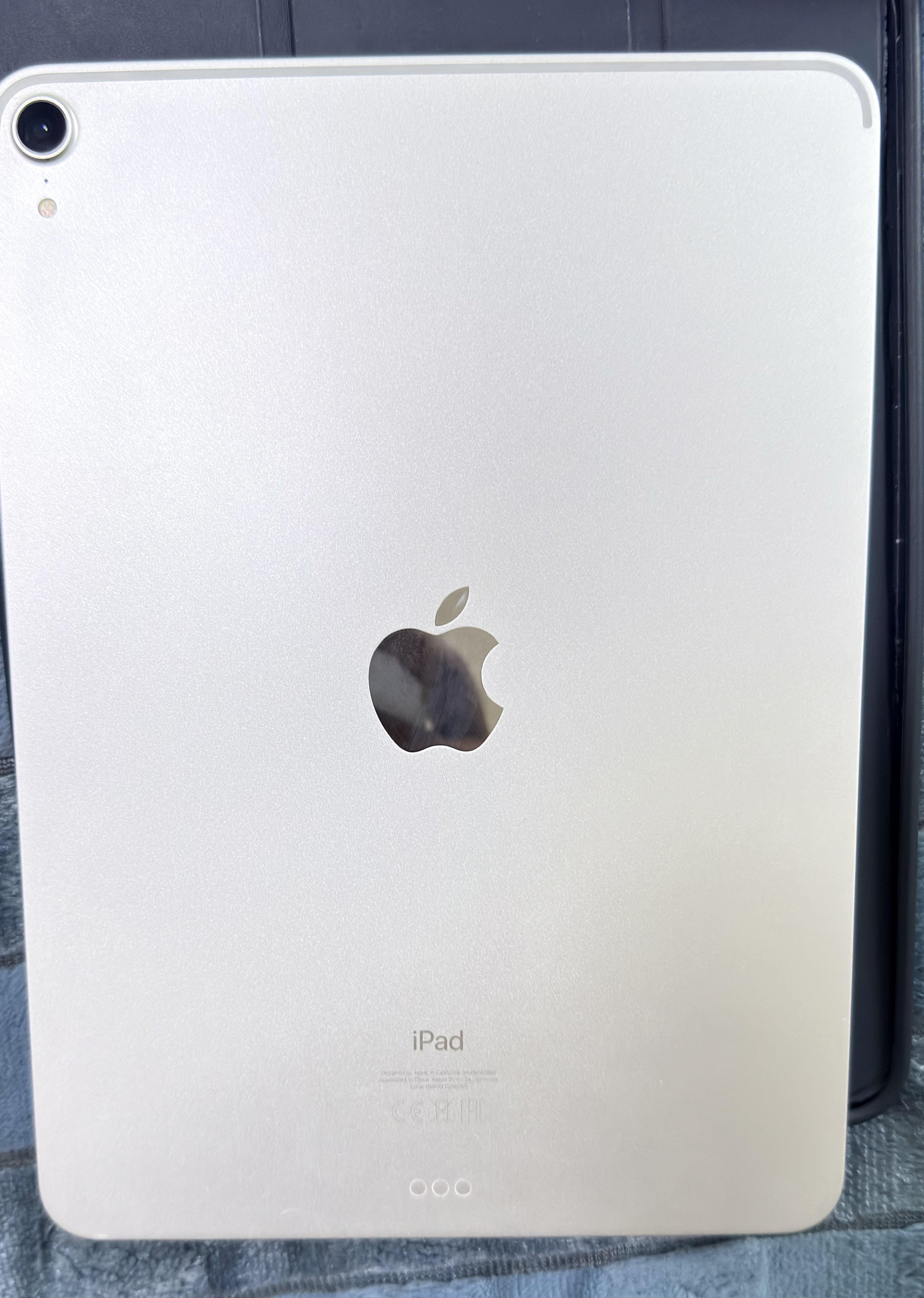 Ipad pro 11 inch 2018 model 1 TB - Image 1