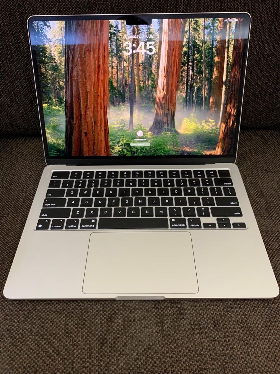 MacBook Air 2022 M2 chip - Image 2