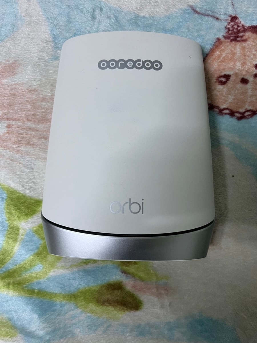 Wifi 6 router orbi rbr750 & satellite - Image 1
