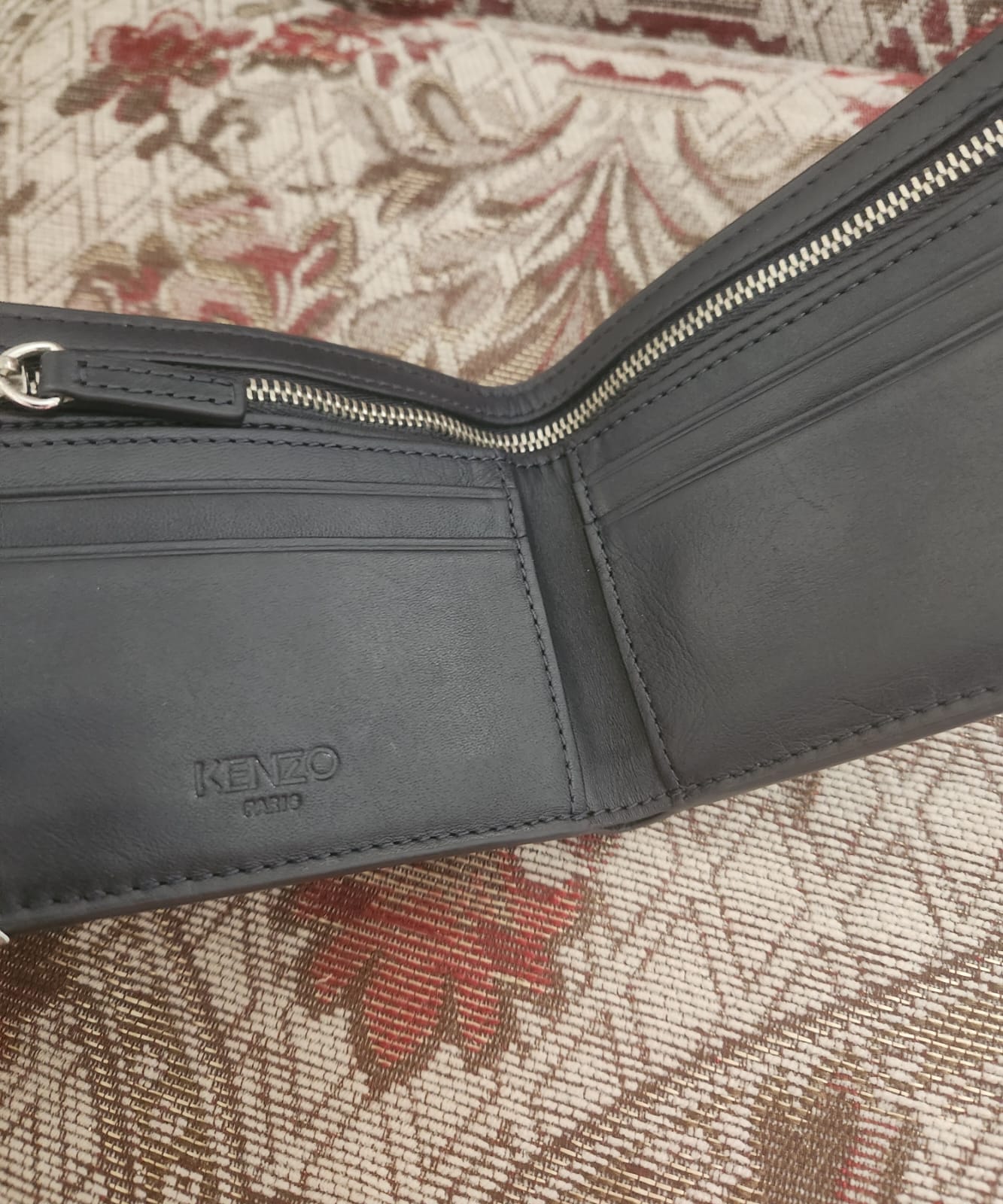 Kenzo Men Wallet (used) - Image 2