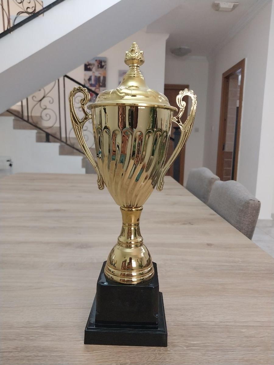 Football trophie - Image 3
