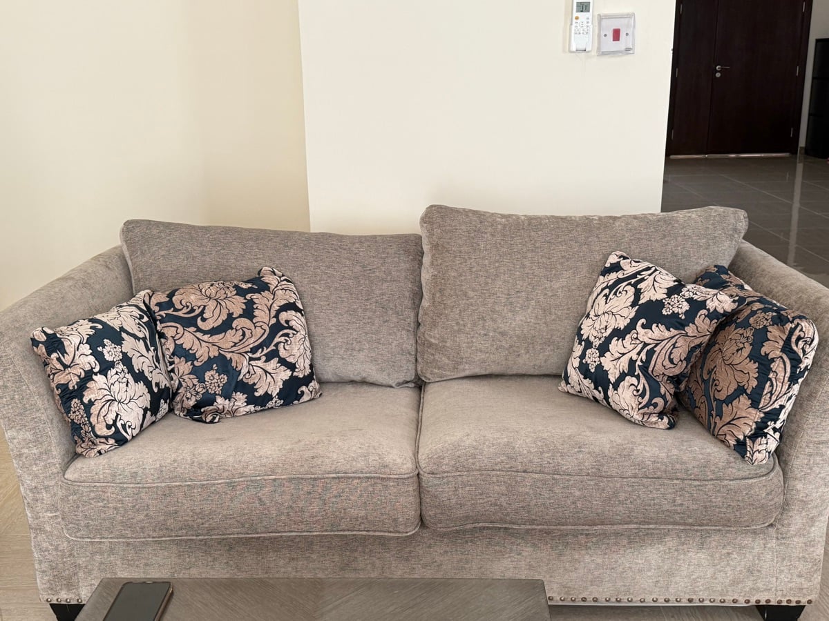Sofa - Image 3