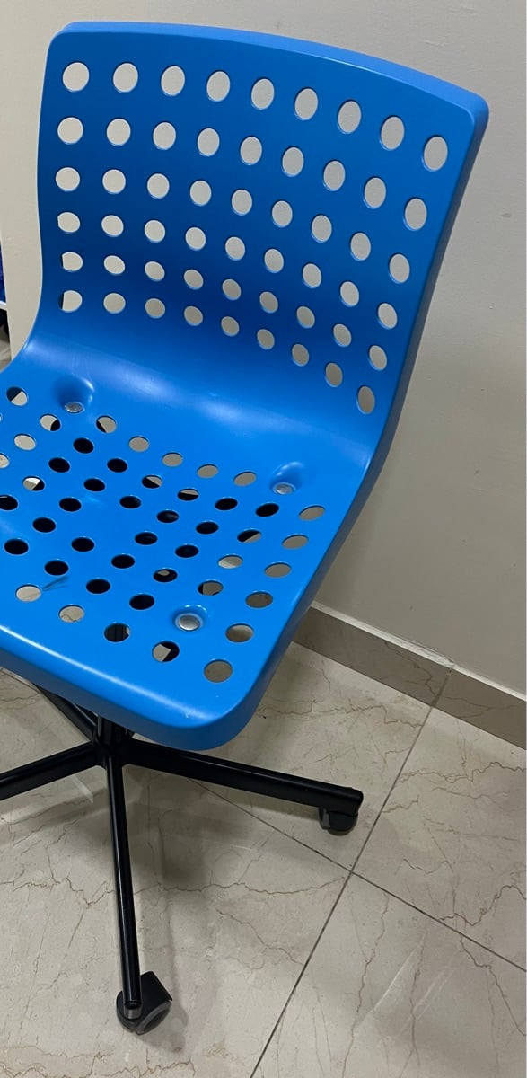 IKEA Swivel desk chair blue - Image 3