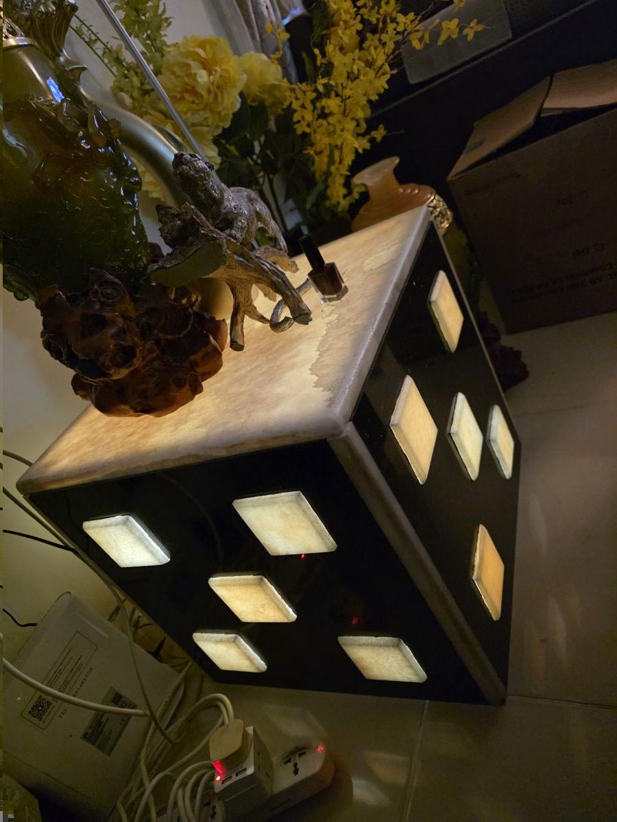 2 pieces marble side-tables - Image 2