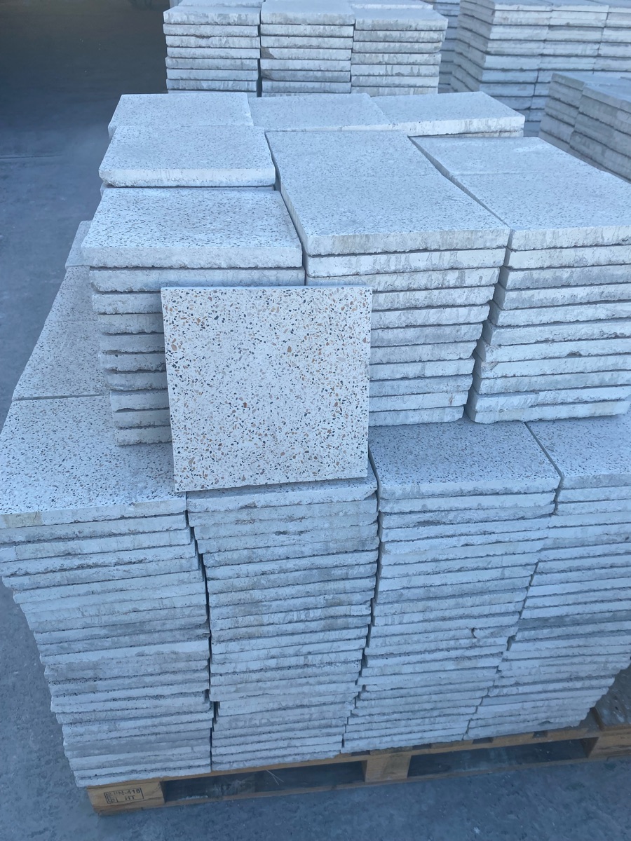 Second quality outside Terrazo tiles - Image 1