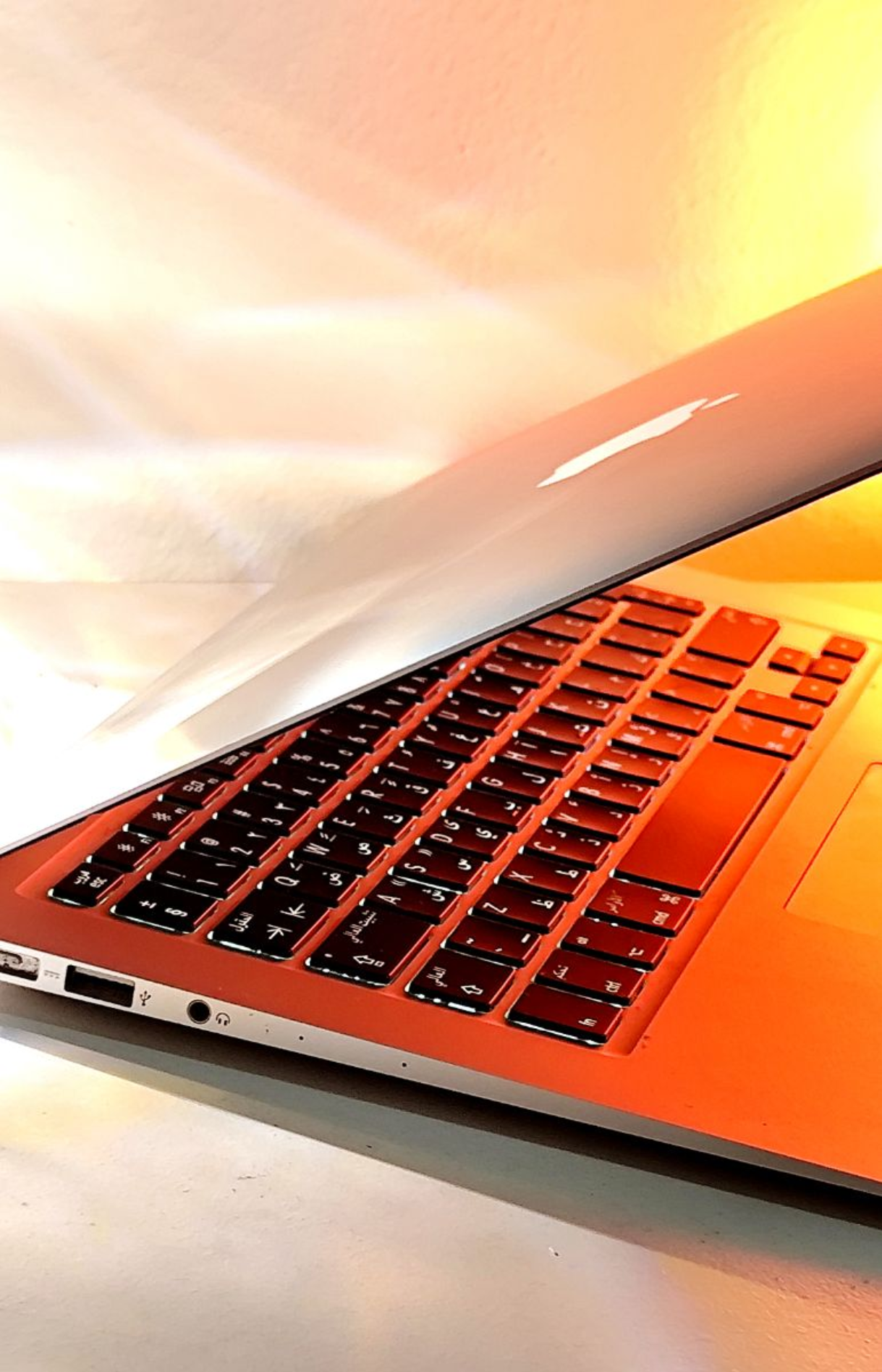 MacBook Air 2017 – Only 122 Cycles! - Image 2