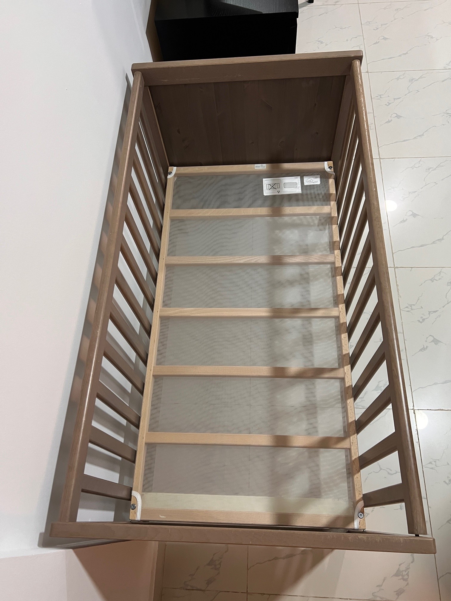 Ikea SUNDVIK Crib with SKÖNAST Foam mattress - Image 3