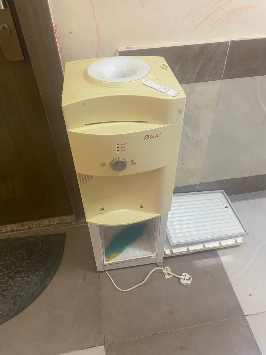 Water Dispencer good condition - Image 1