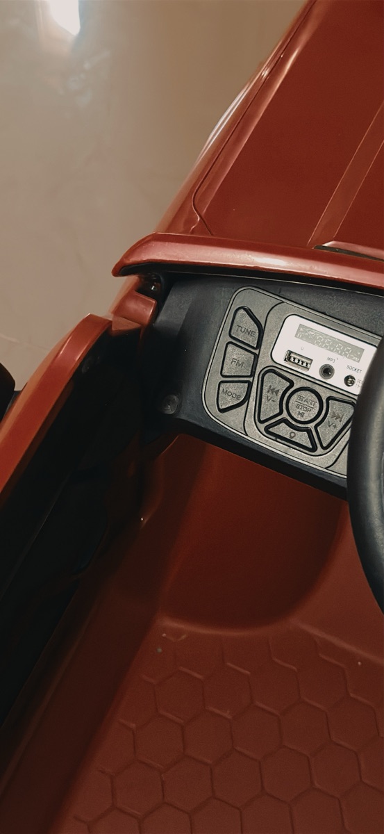 Chevrolet Silverado - Electrical Remote toy car - Image 7