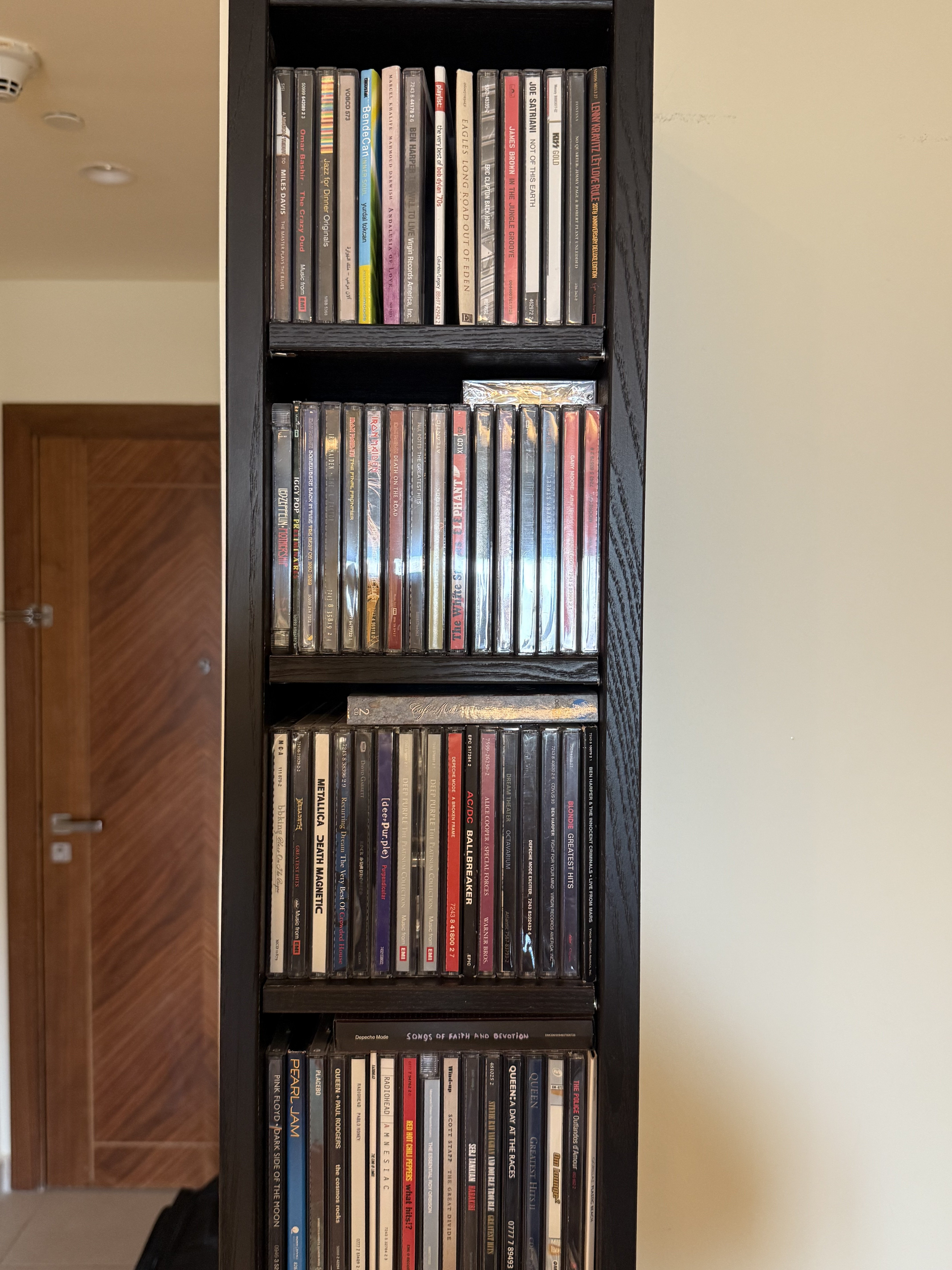 Tower CD racks with 100+ CDs - Image 3