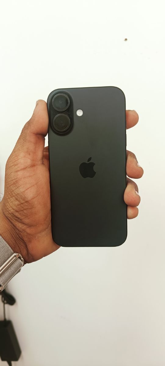 Iphone 16 128GB - Image 1