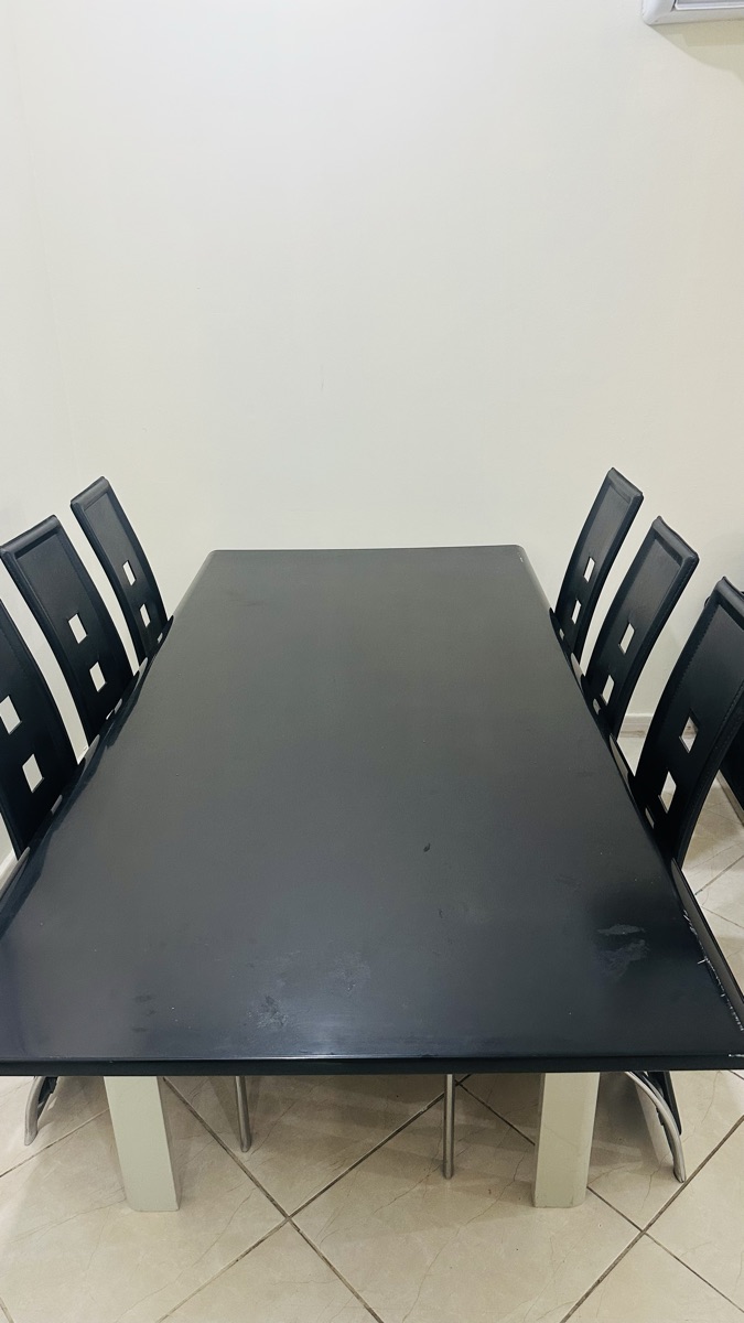 Dining Table with 6 chairs for urgent moving out sale - Image 4