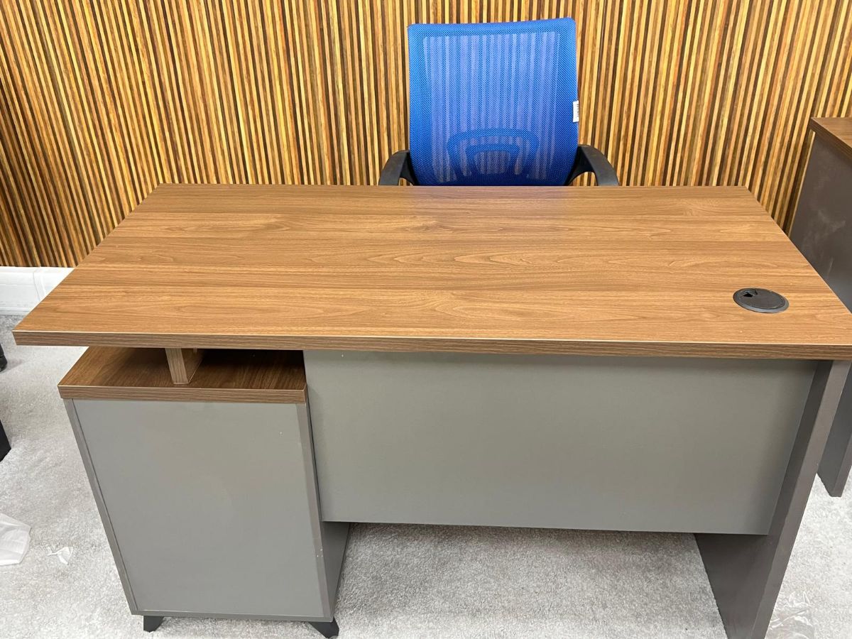 Use office furniture buy and sale - Image 10