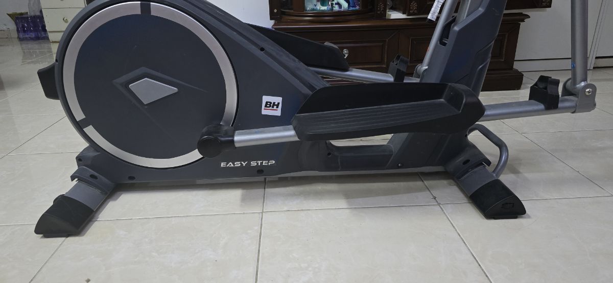 ELLIPTICAL CROSS TRAINER - Image 6