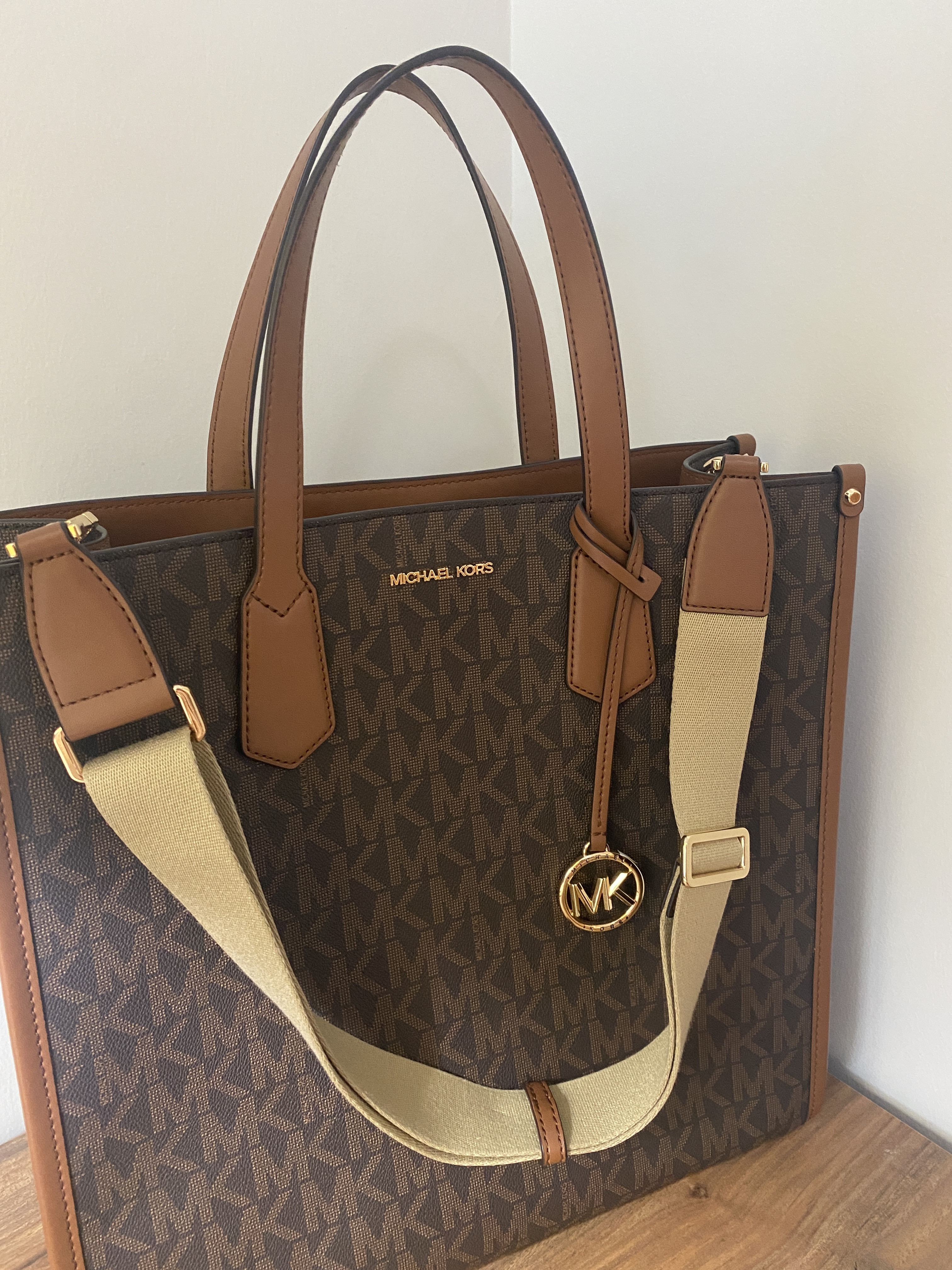 Michael Kors Tote Bag – Like New - Image 2