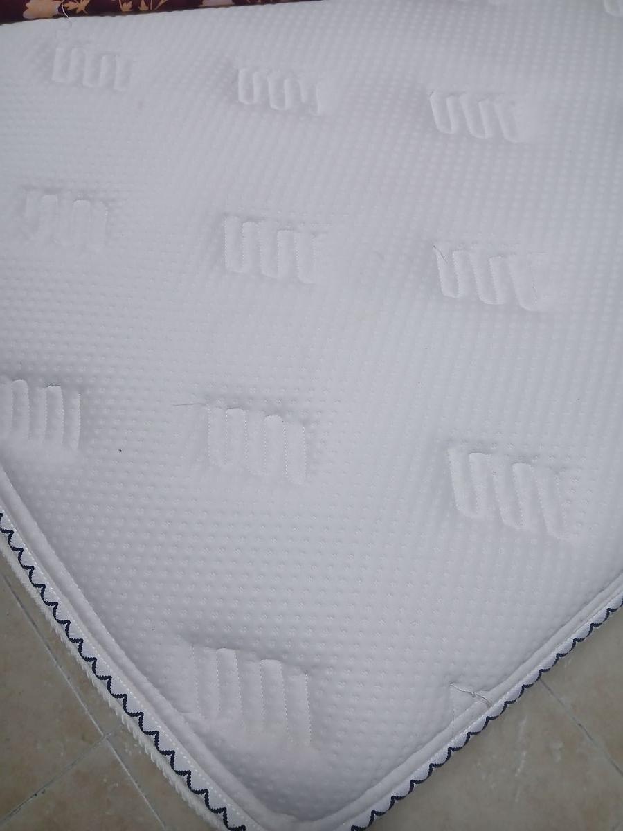 Bed 2mtr/2mtr height 35 senti - Image 3