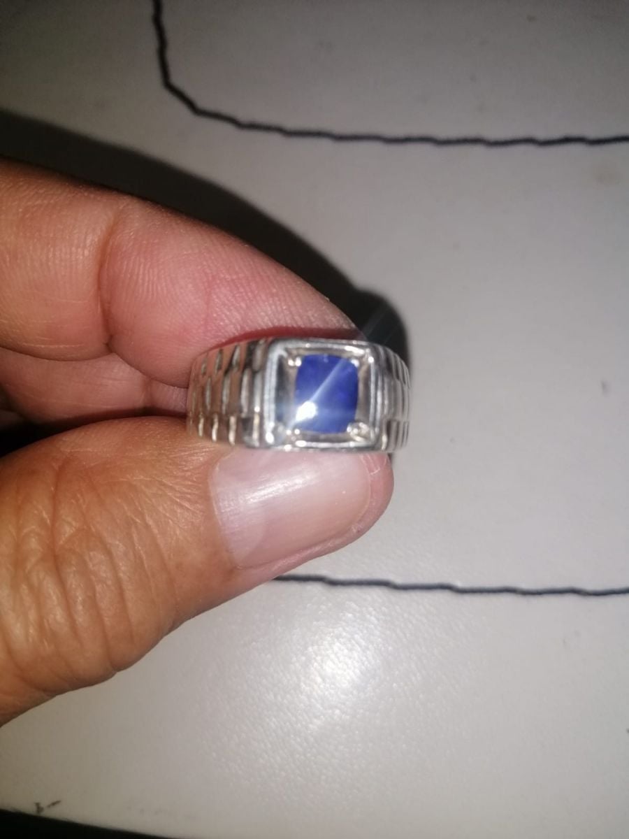 Mens Ring Blue Sapphire - Image 3