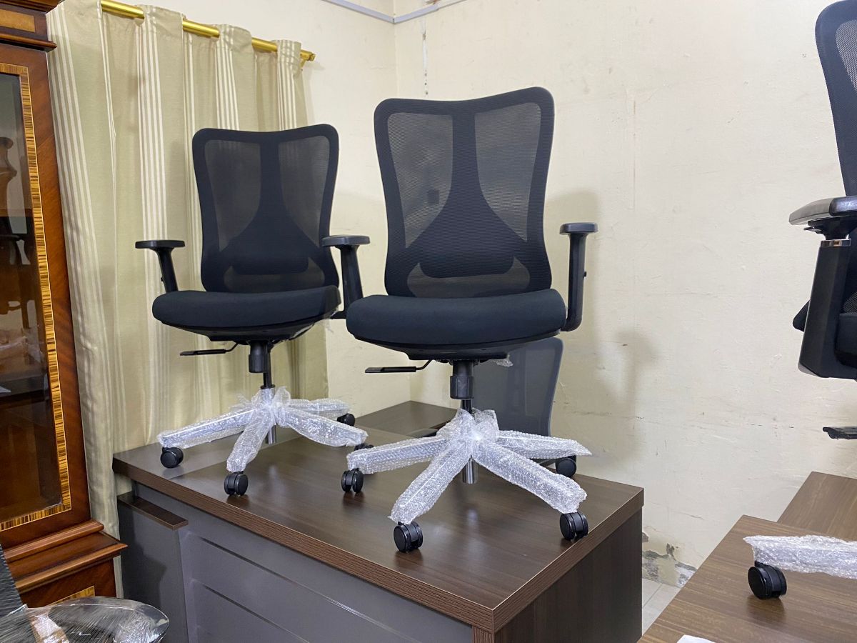 Used office furniture buy sell in Qatar 55157083 - Image 6