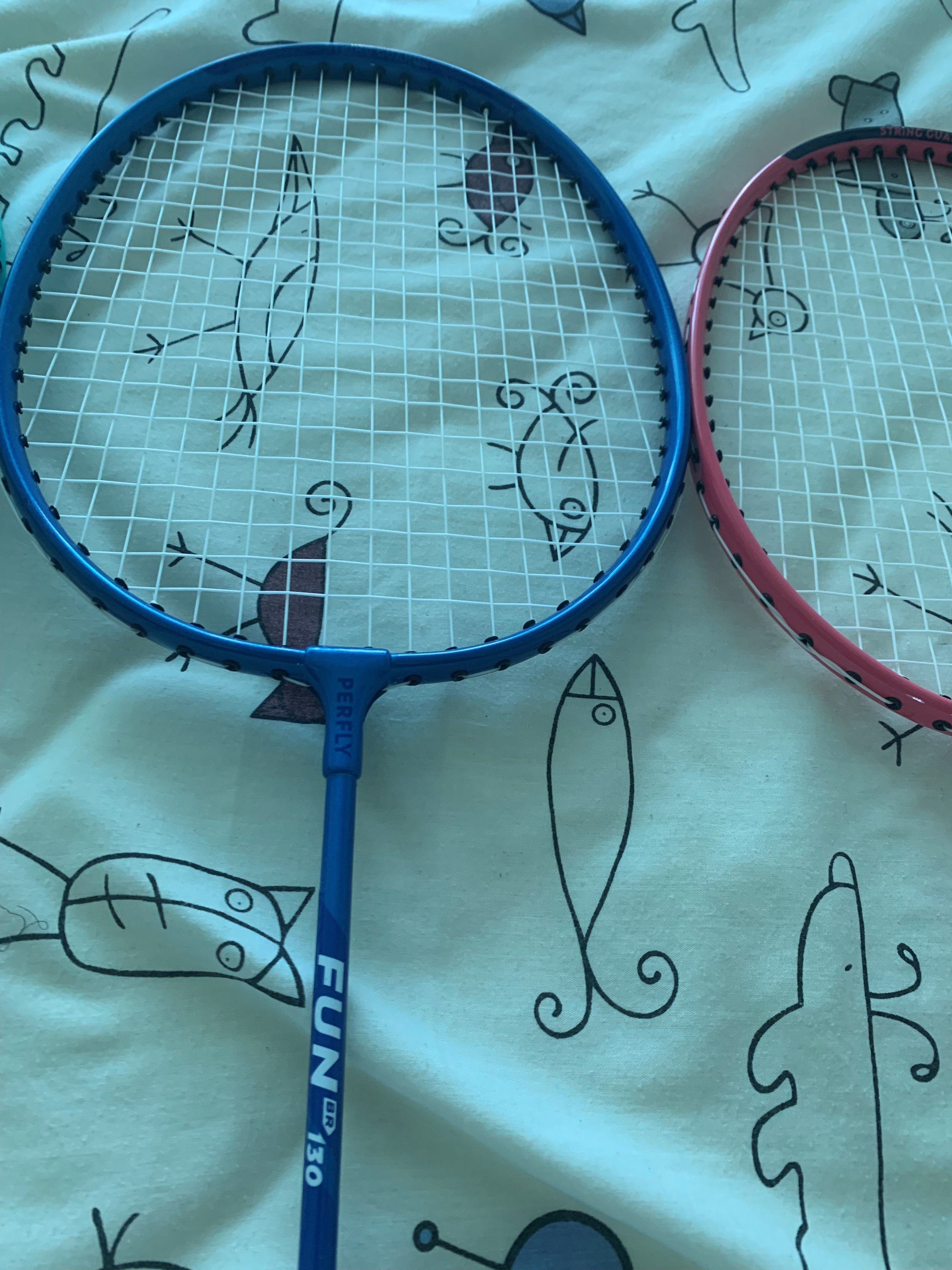 Badminton set 4 rackets and 2 Balls - Image 5