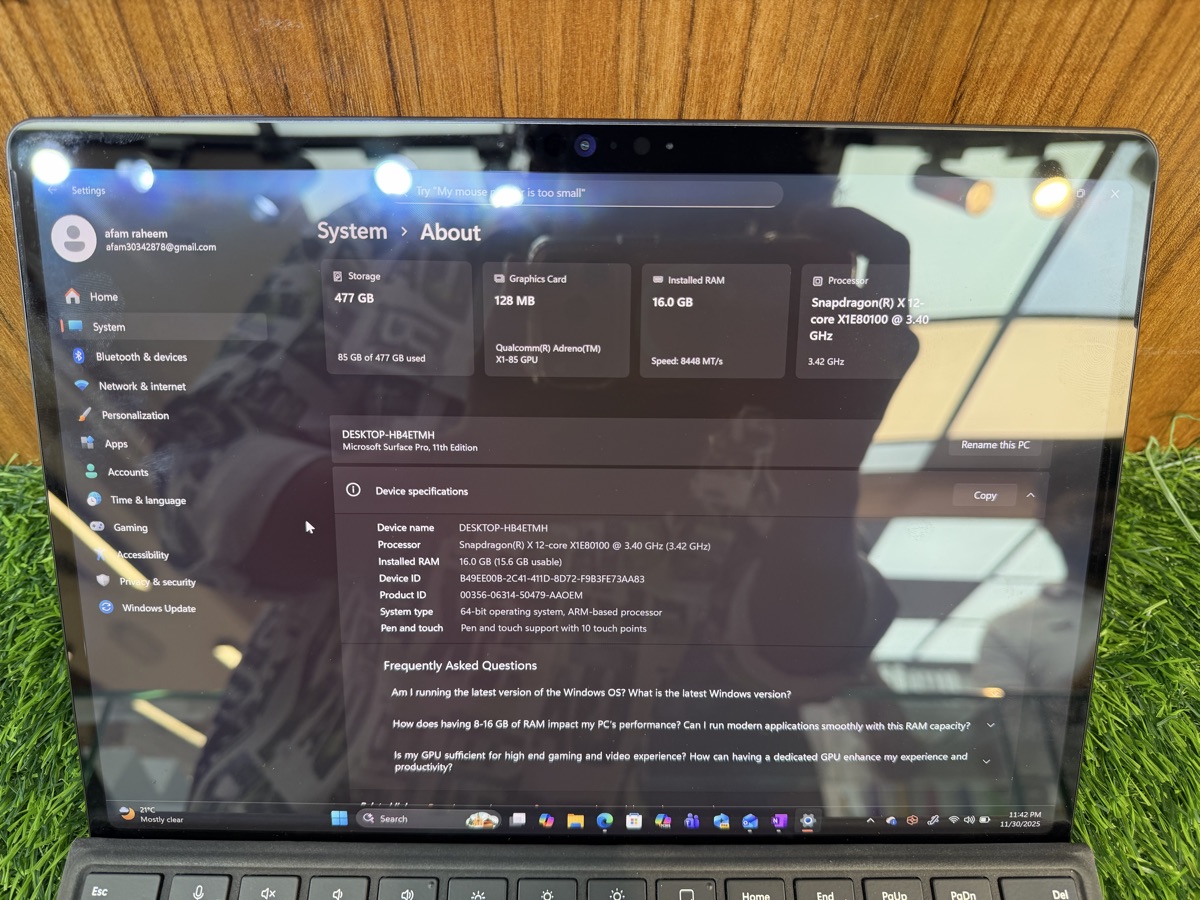Surface pro 11th gen x Elite - Image 3