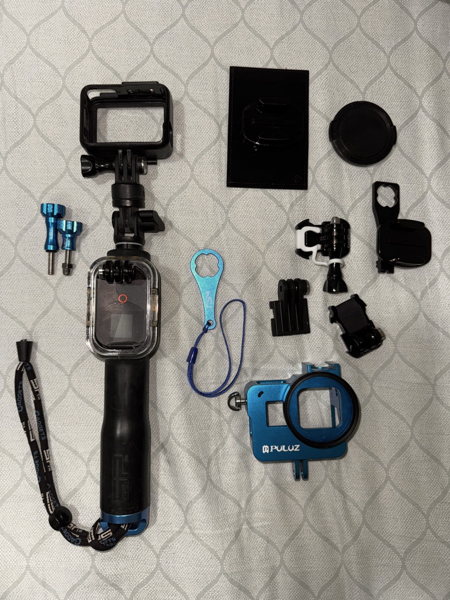 GO PRO 7 WITH ALL ACCESSORIES - Image 6