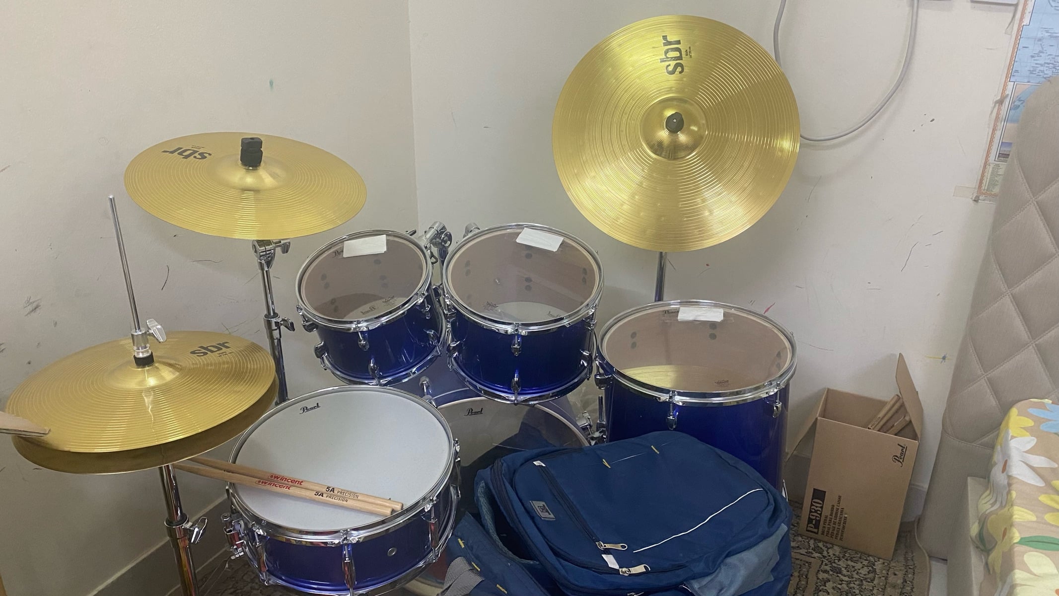 REDUCED PRICE *- Acoustic Brand new Drums set, unused, Full drum set. - Image 3