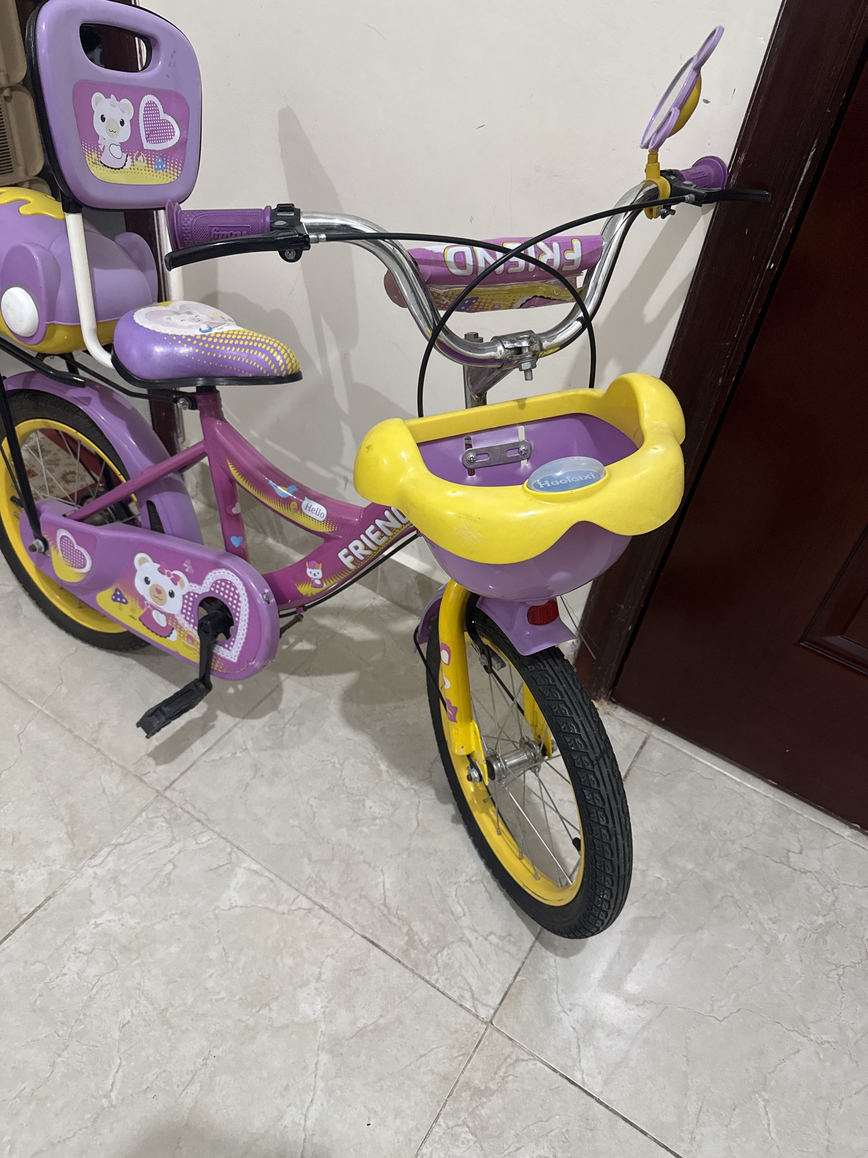Girls bicycle  - Image 2