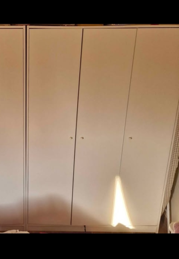 6 Door Cabinet - Image 2