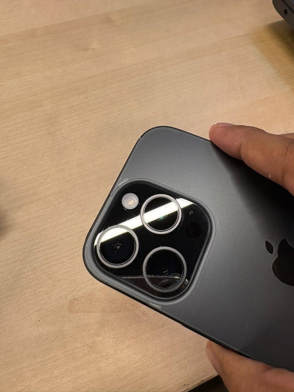 iPhone 16 Pro – 256GB – Black Titanium | Excellent Condition - Image 12