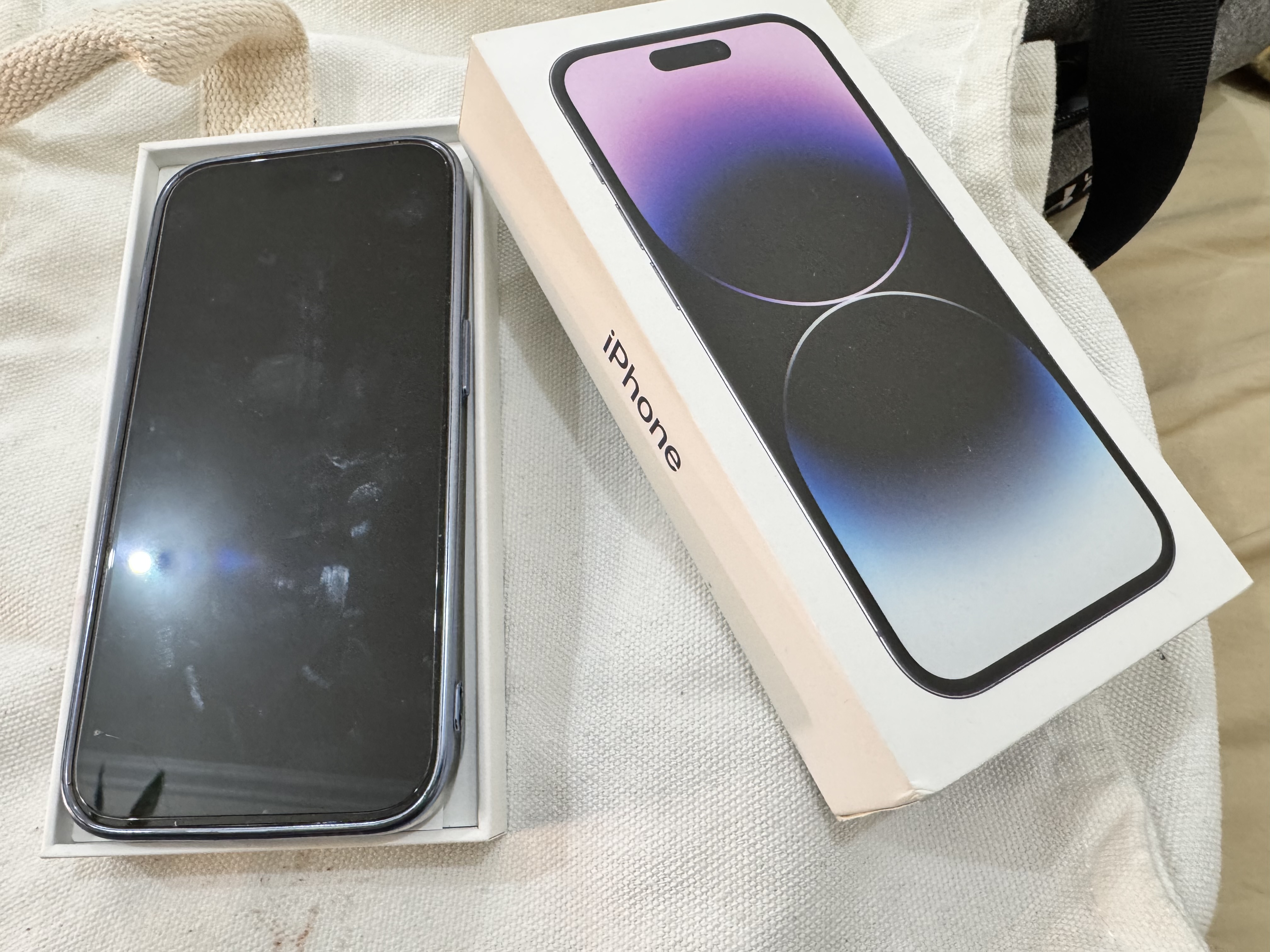 iPhone 14 Pro  256 GB - Purple- 89% Battery Health - Image 8