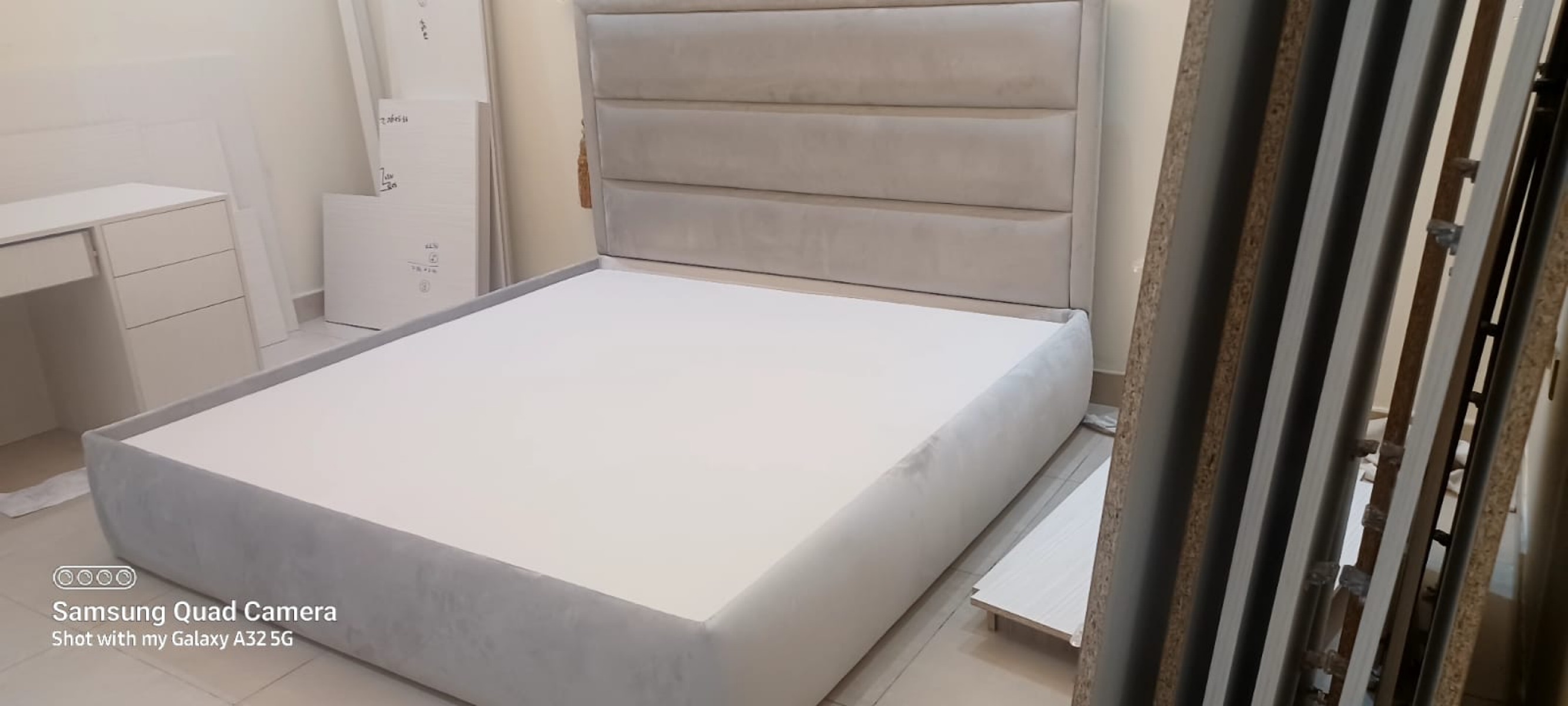 Brand new bed for sale QR 1300 all colors I have - Image 5