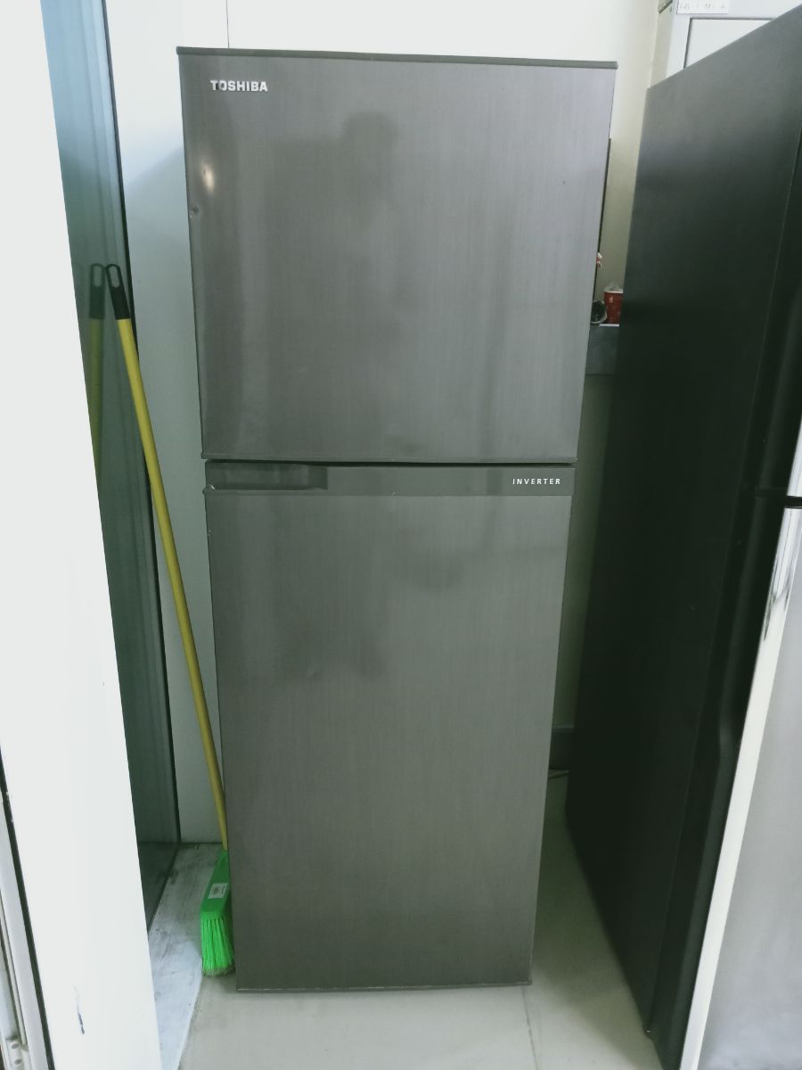 Toshiba inverter refrigerator available for sale - Image 1