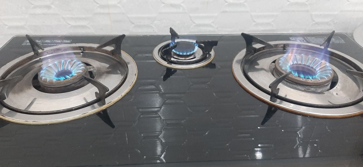 Geepas stove - Image 6