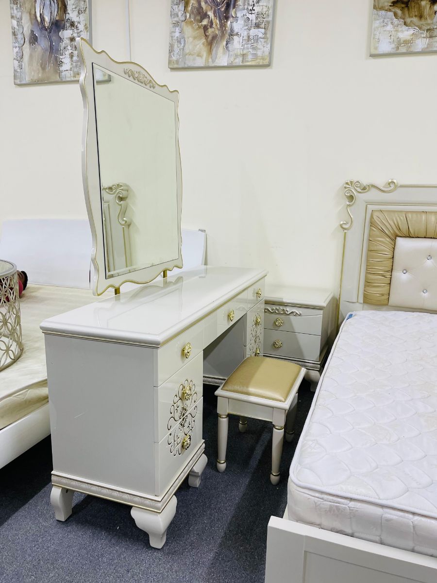 Bedroom set sell - Image 3