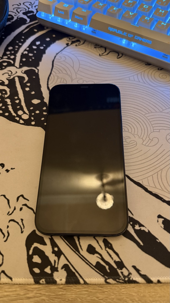 iPhone 12 128gb midnight blue - Image 5