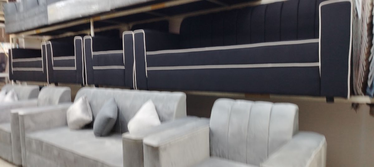 Sofa - Image 8