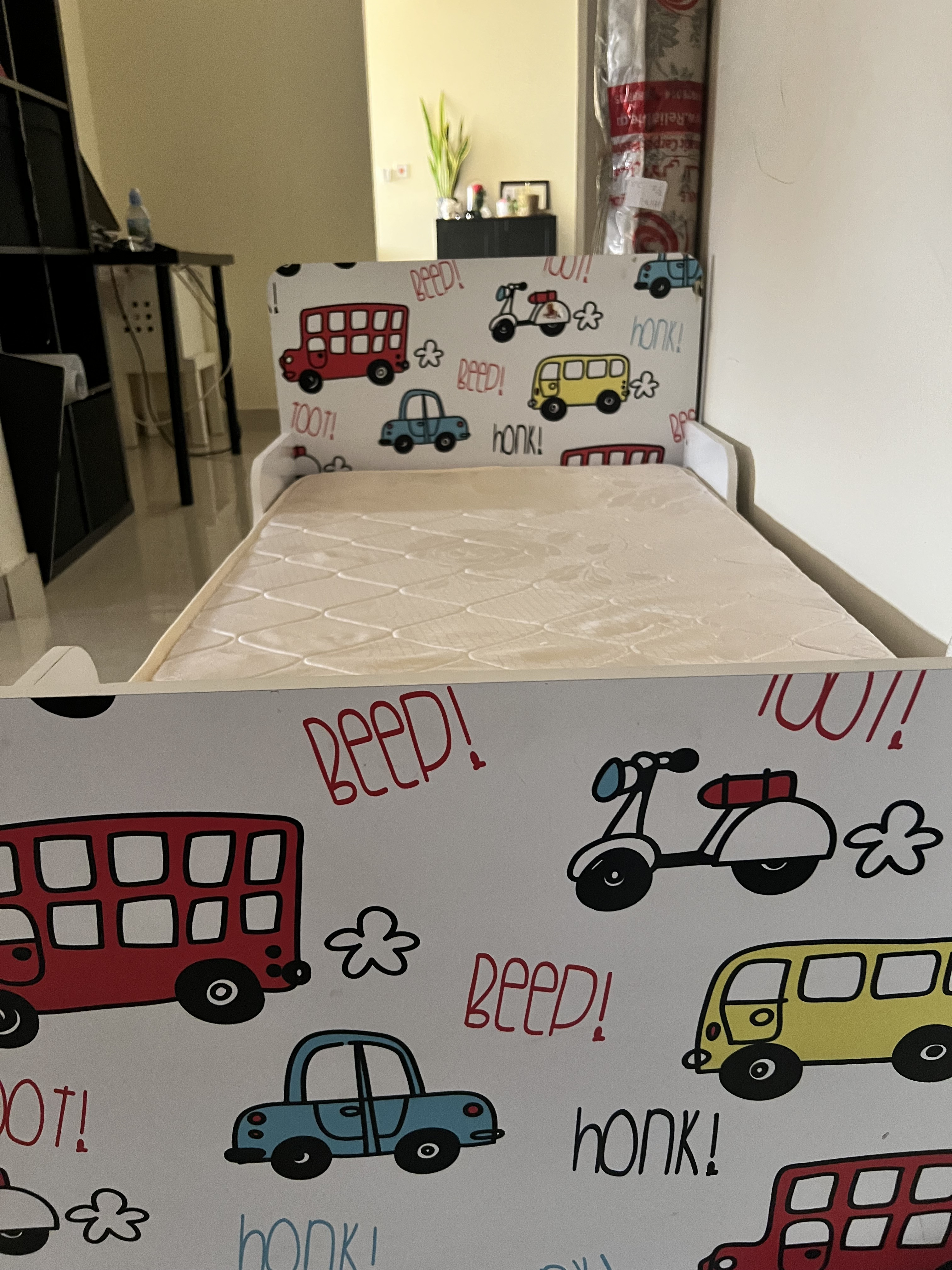For FREE .. Homebox kids bed  with mattress 70x130 cm - Image 4