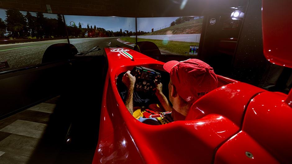 F1 simulator cockpit e-motion - Image 1
