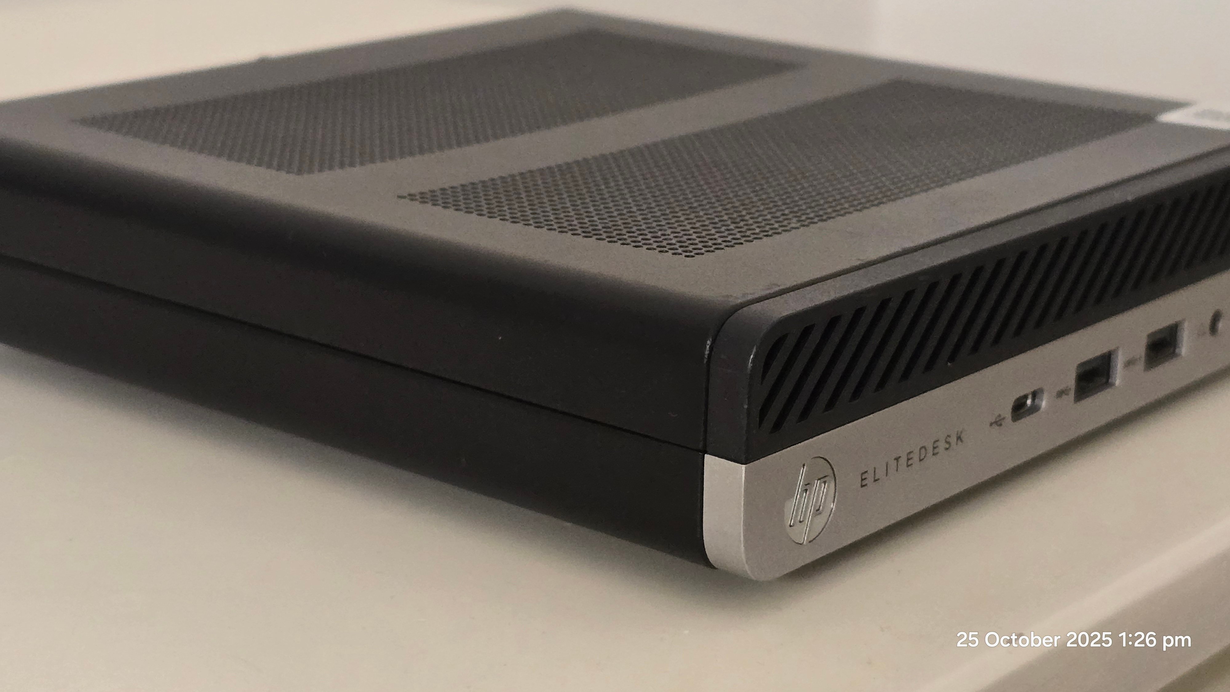 HP EliteDesk 705 G5 Mini PC – See description for all the details - Image 1