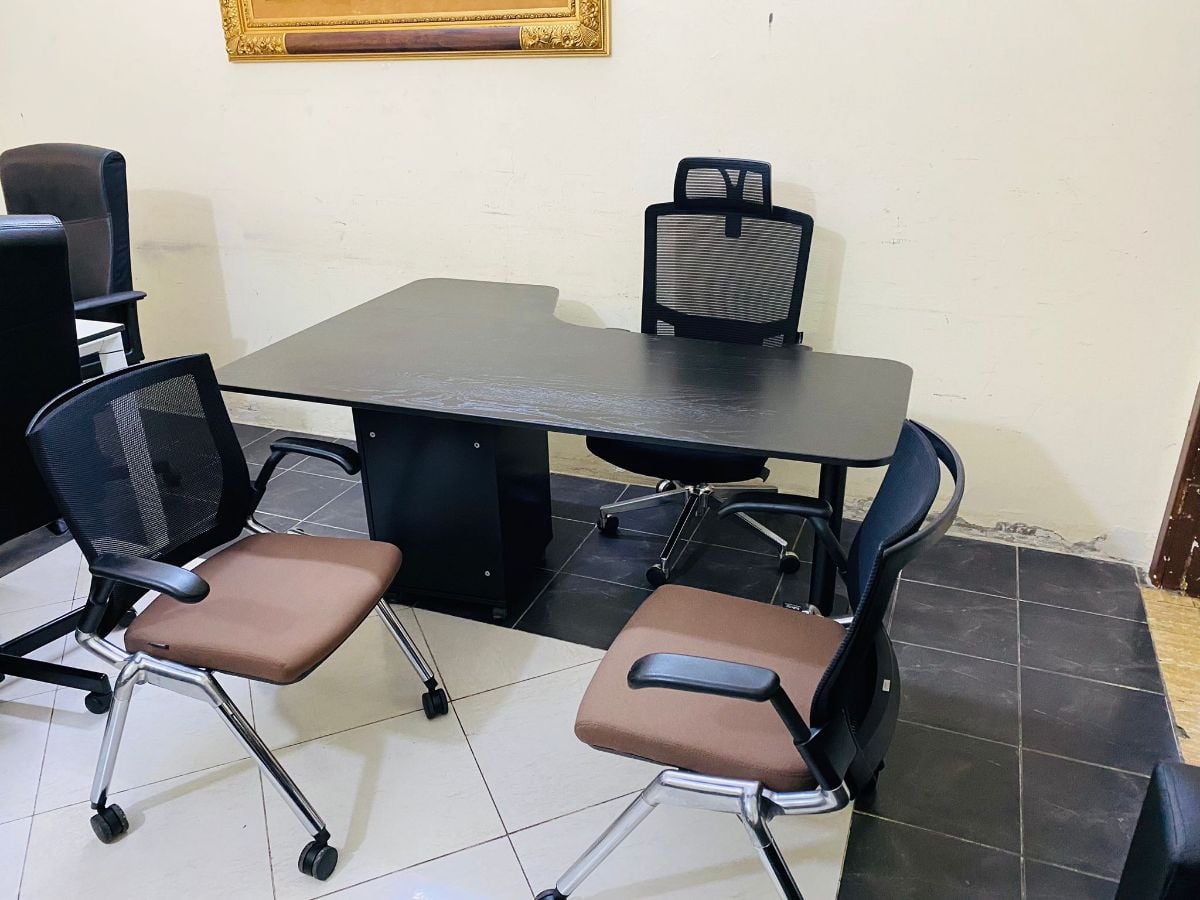 Used office furniture buy and sell in Qatar 55157083 - Image 12