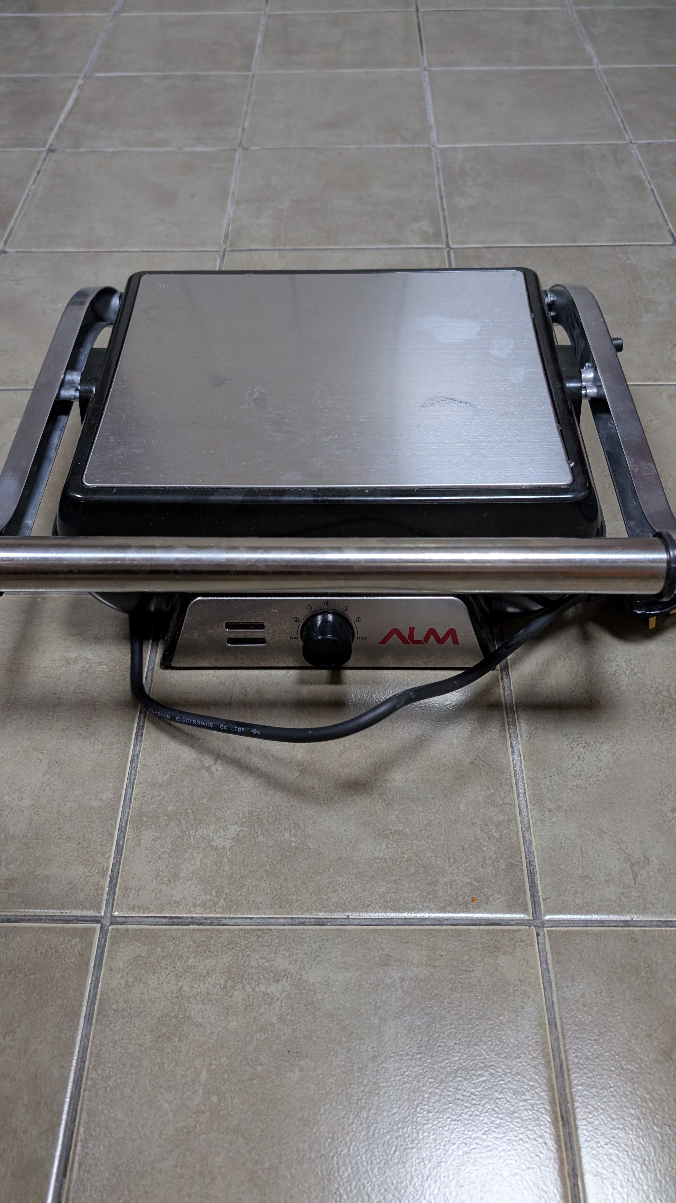 ALM electric grill unused - Image 1